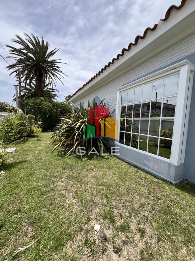 Gale Propiedades & Escribanía Casa ID.3286 - Venta de Casa Espectacular Zona Faro-Punta del Este.
