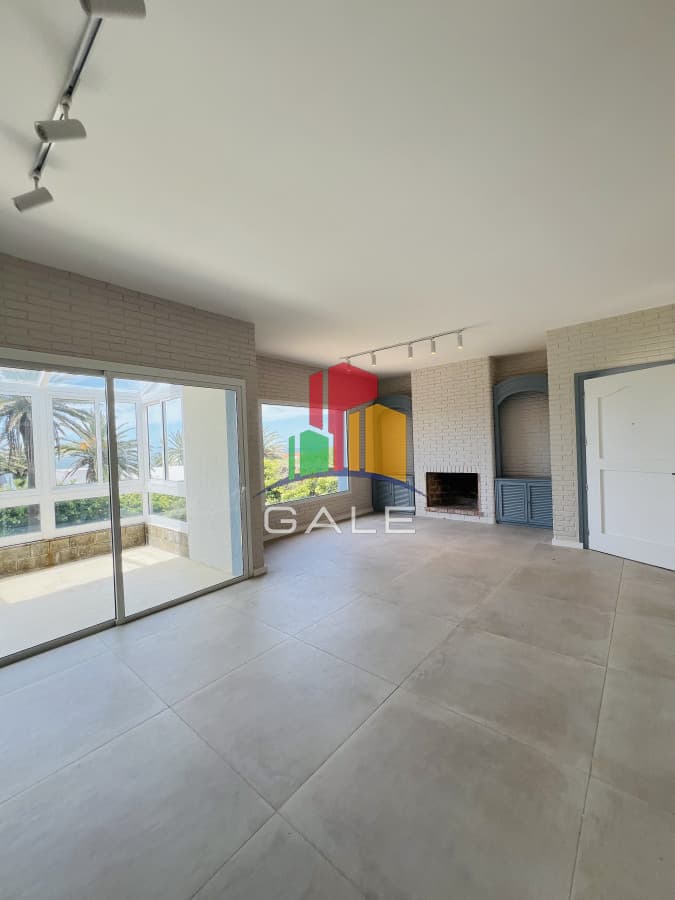 Gale Propiedades & Escribanía Casa ID.3286 - Venta de Casa Espectacular Zona Faro-Punta del Este.