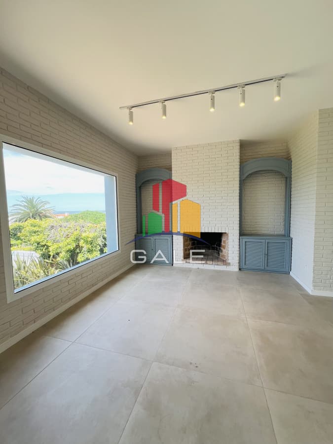 Gale Propiedades & Escribanía Casa ID.3286 - Venta de Casa Espectacular Zona Faro-Punta del Este.