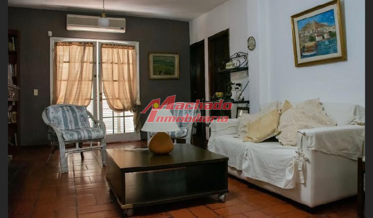 En venta casa de 4 dormitorios, Pinares Punta del Este