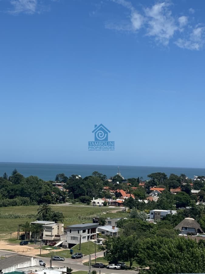 Apartamento ID.979 - En alquiler anual departamento de 2 dormitorios y 1 baño Punta del Este