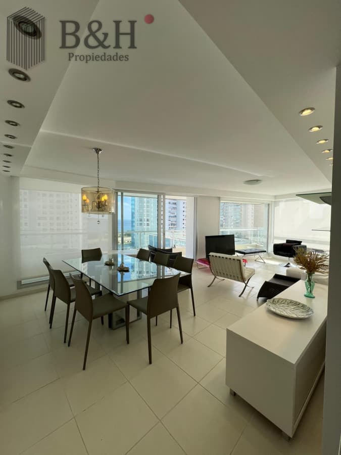 Apartamento en alquiler anual