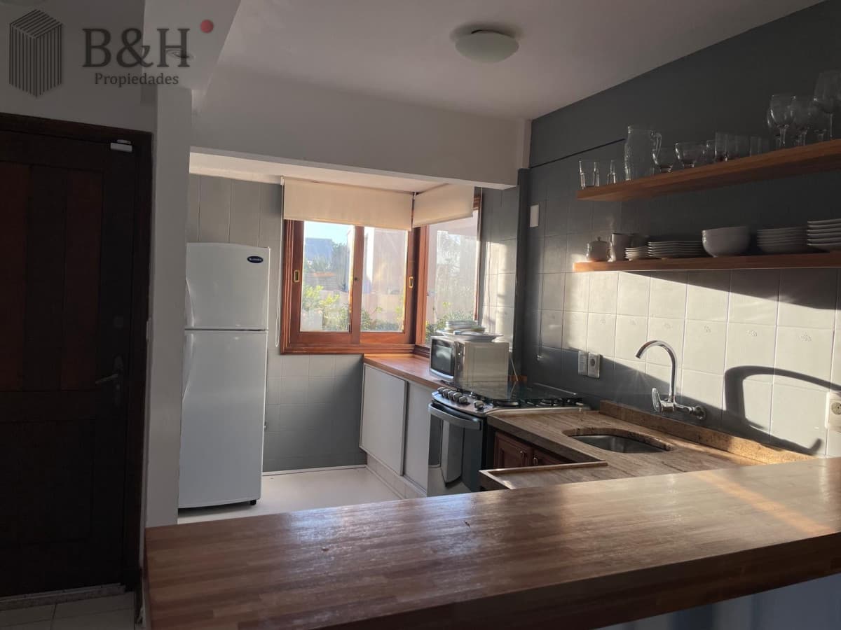 Apartamento de 2 dormitorios en alquiler de temporada