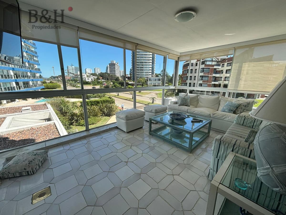 Apartamento de 3 dormitorio a la venta - Brava
