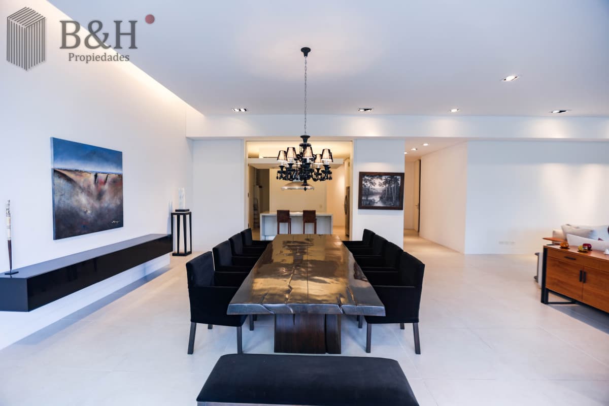 Apartamento Exclusivo en venta en primera linea en la Brava