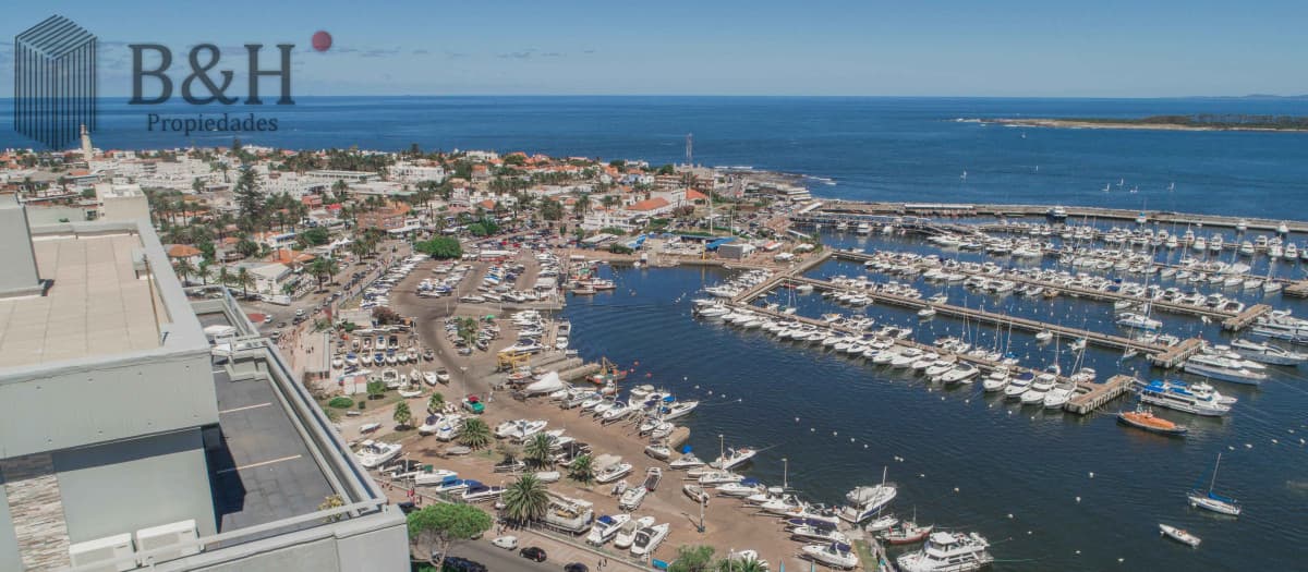 Excelente Penthouse en venta punta del este
