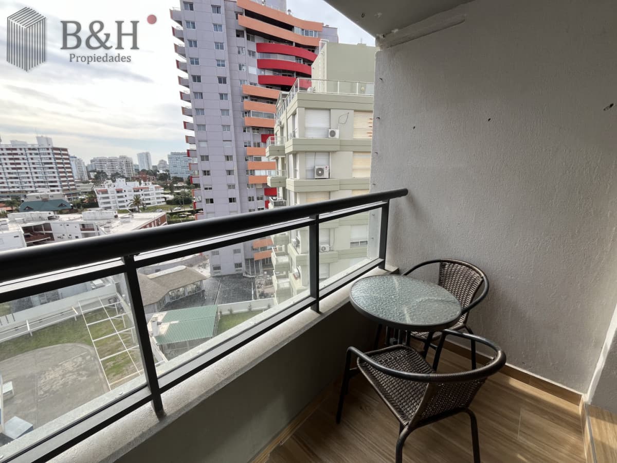 venta de apartamento dos dormitorios brava
