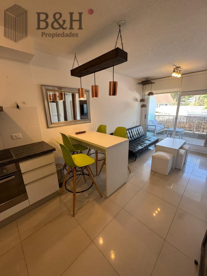 APARTAMENTO ALQUILER ANUAL PUNTA DEL ESTE