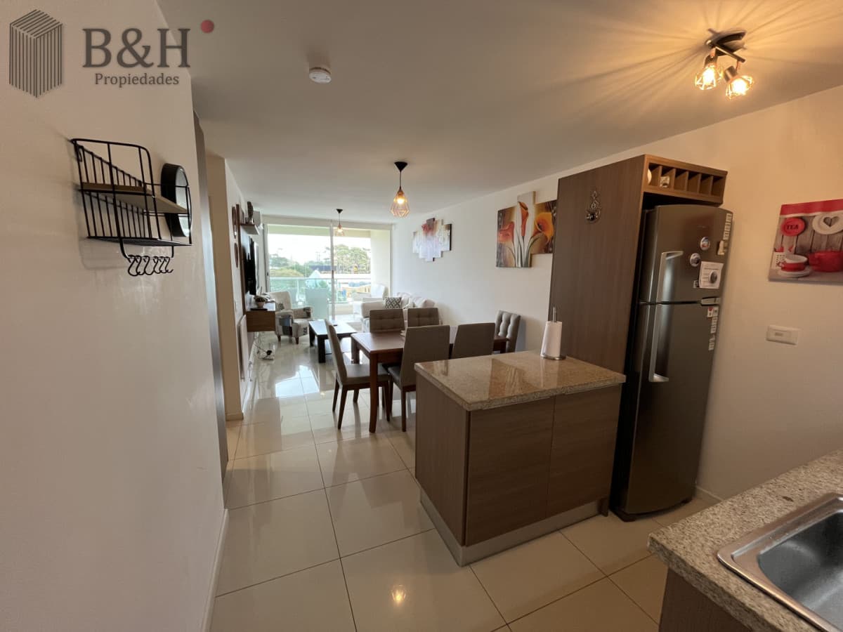 Apartamento en Roosevelt en Alquiler Anual e Invernal con Garaje