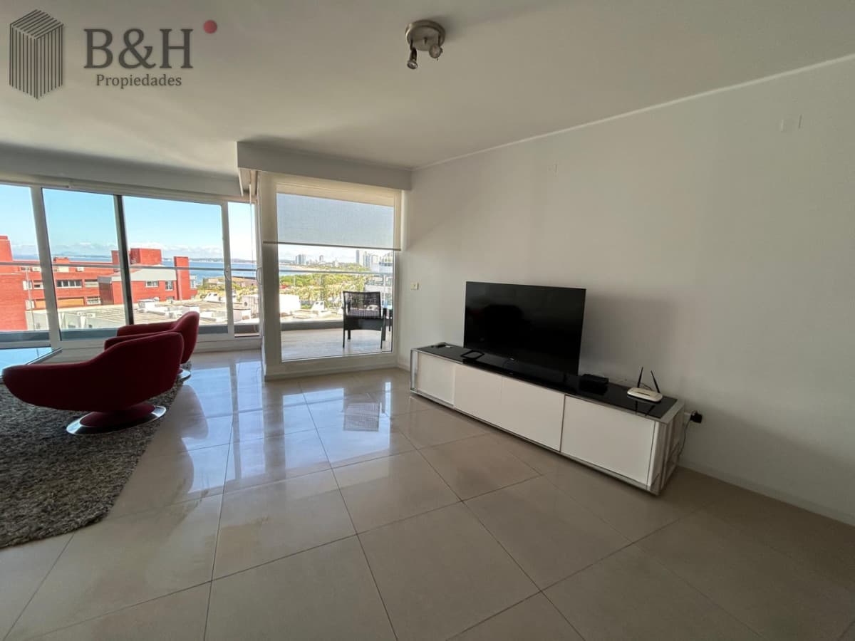 Apartamento de 3 dormitorios en venta, Punta del Este