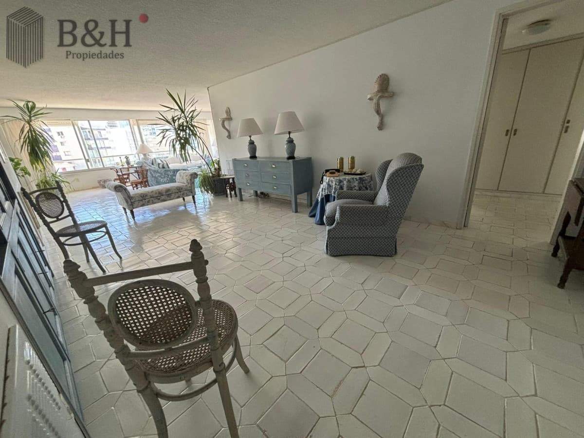 Apartamento de 3 dormitorio a la venta - Brava