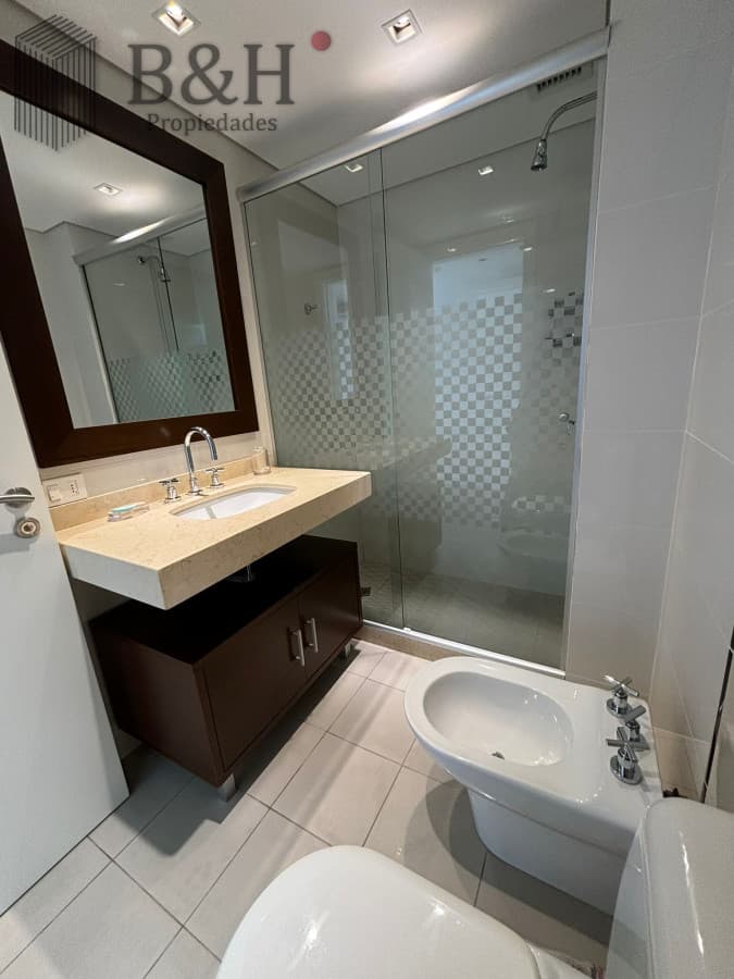 APARTAMENTO DE 4 DORMITORIOS EN LA TORRE AQUARELLA