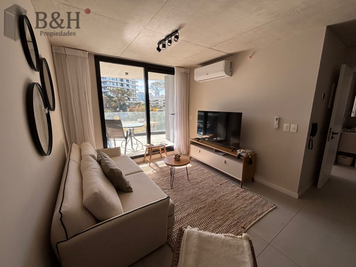 Espectacular apartamento en torre con todos los servicios
