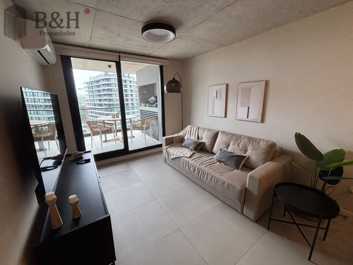 Apartamento en Punta del Este, Brava
