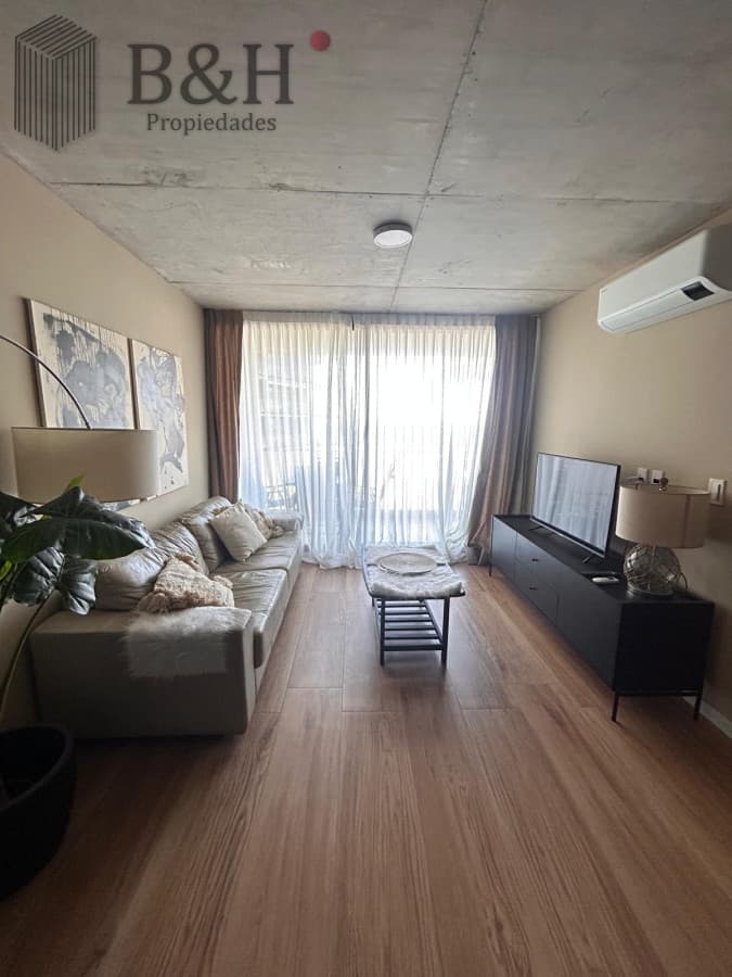 Apartamento en primera línea Alquiler Anual