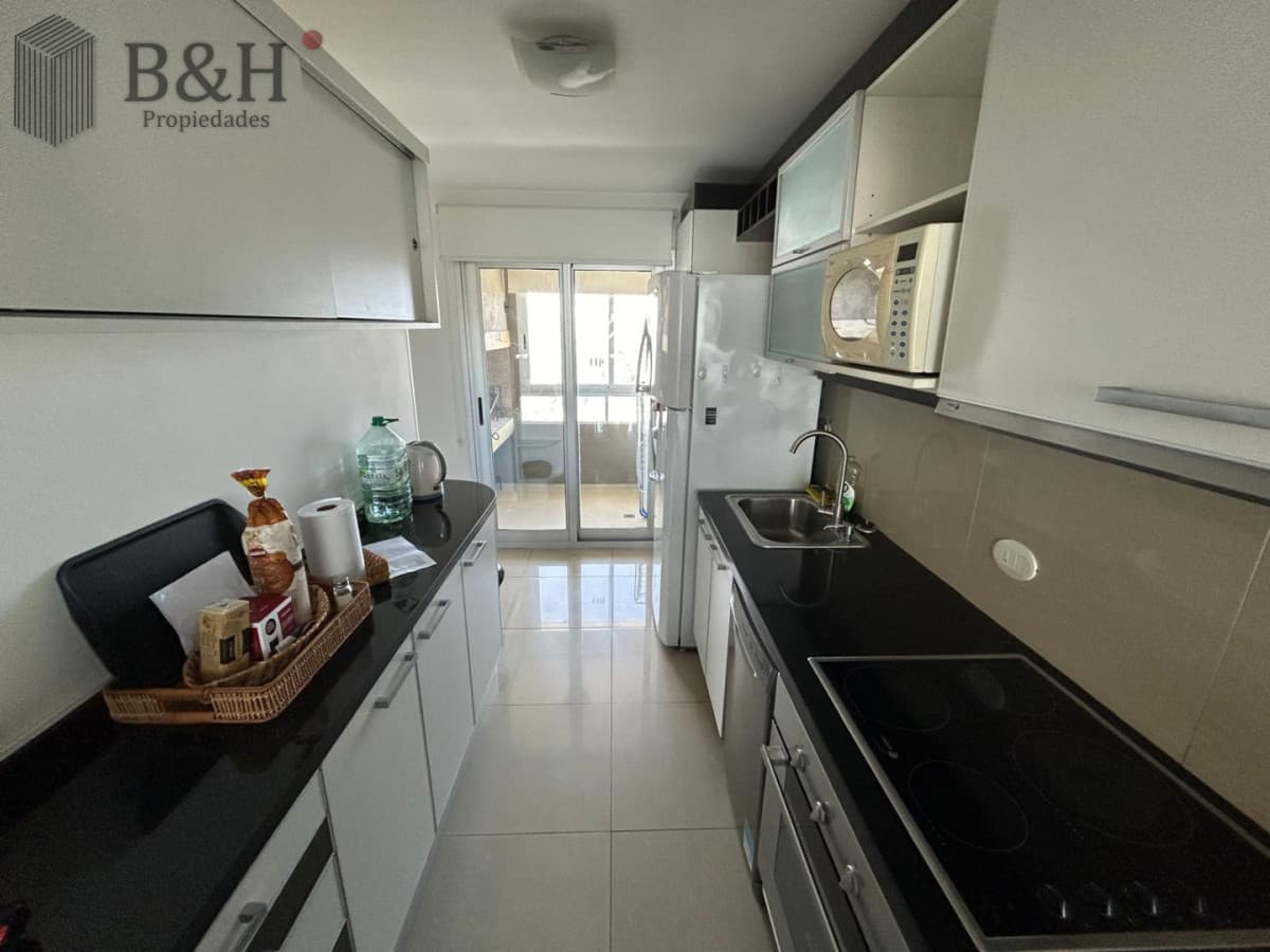 Temporada Apartamento 2 dormitorios Playa Mansa Punta del Este