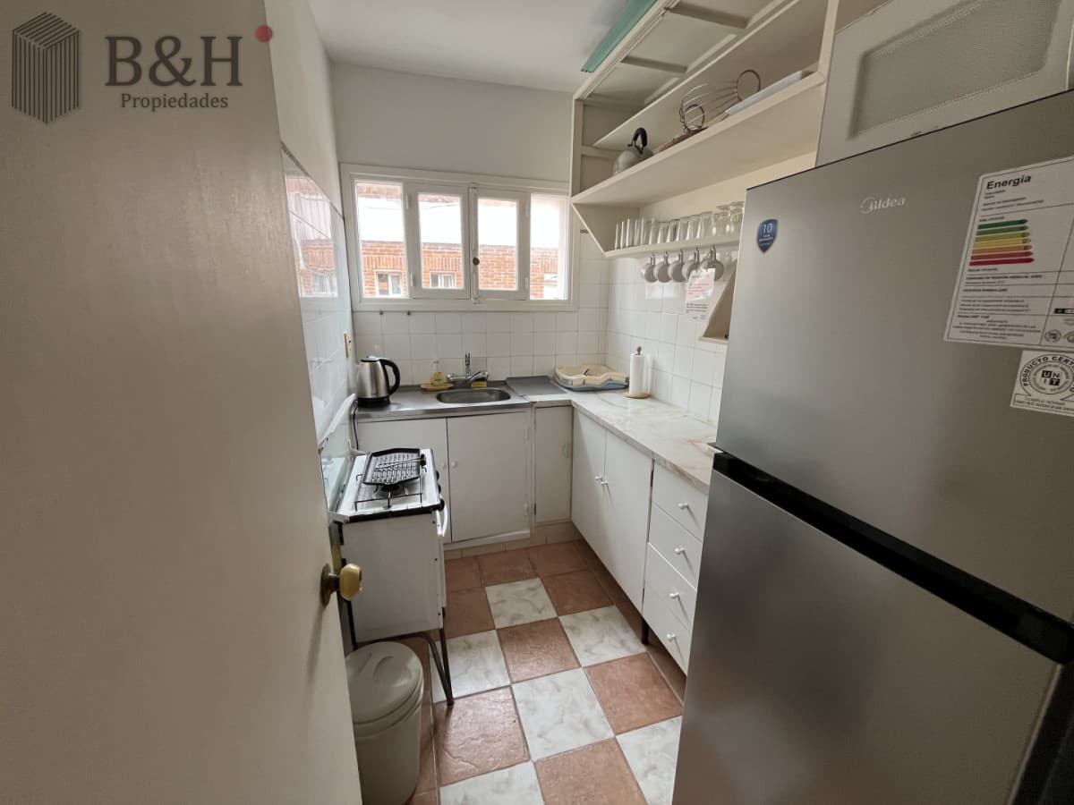 Apartamento en Alquiler Peninsula - 1 Dormitorio con Cochera