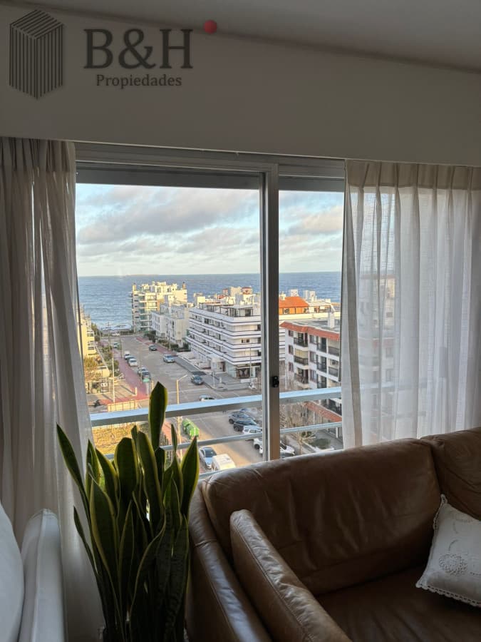 Apartamento de 2 dormitorios en alquiler temporal, Punta del Este