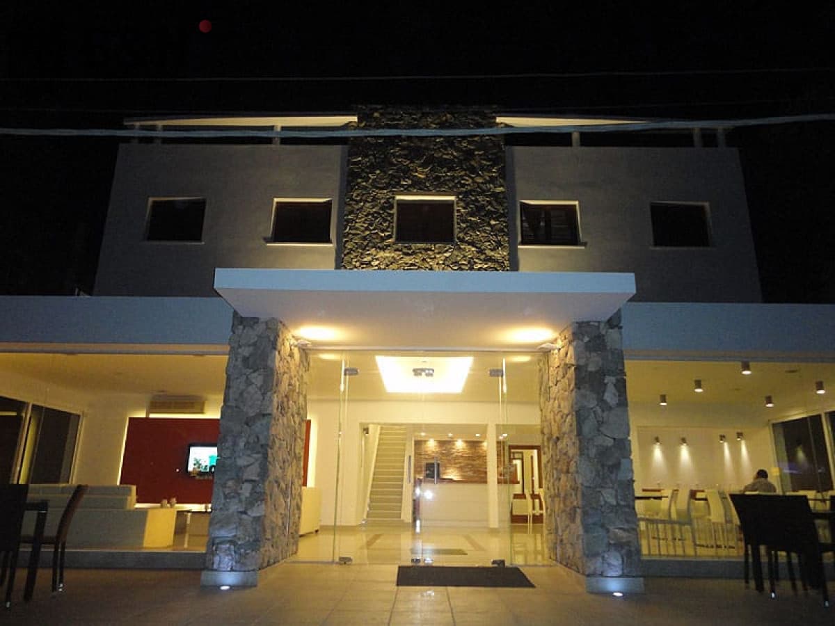 Se vende padron hotel