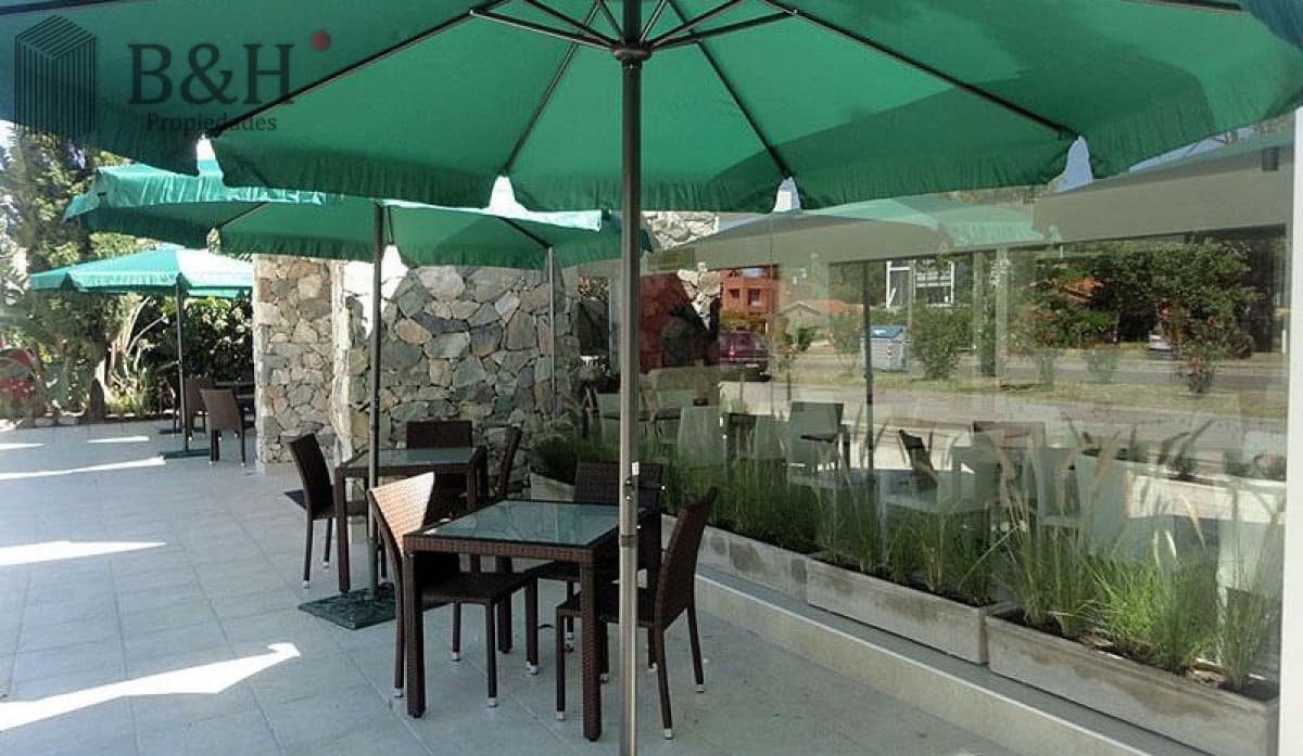 Se vende padron hotel