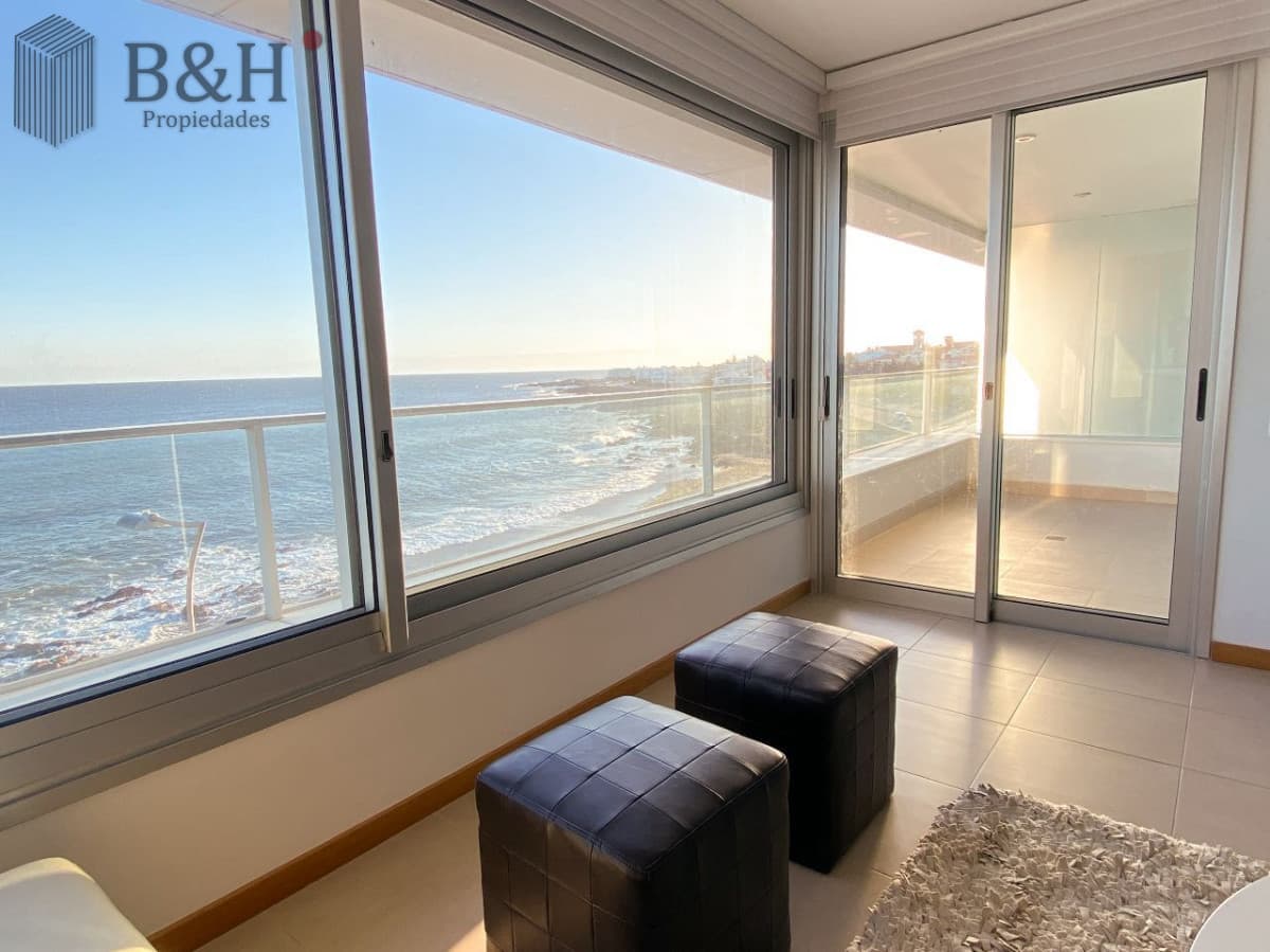 Apartamento en primera linea Peninsula 3 dormitorios en suite