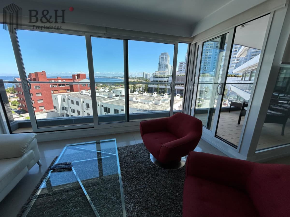 Apartamento de 3 dormitorios en venta, Punta del Este