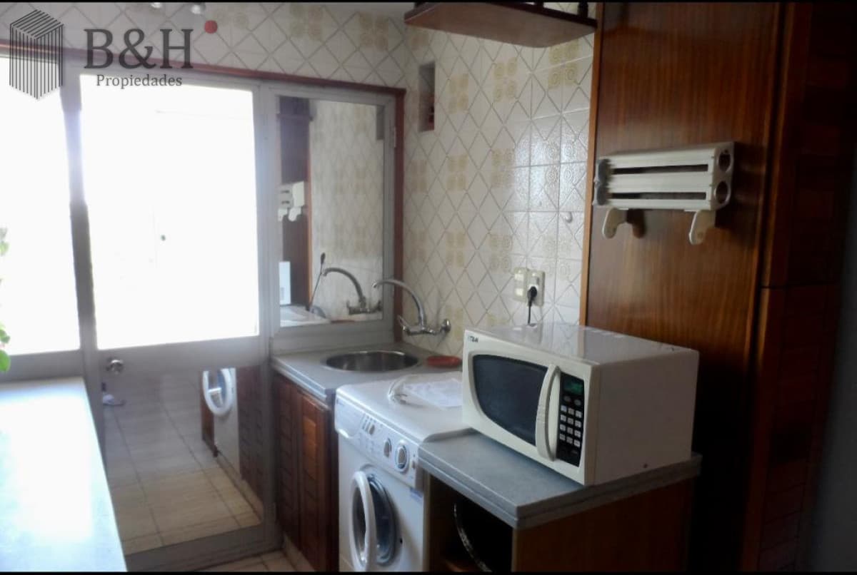 Apartamento en alquiler anual 4 dormitorios