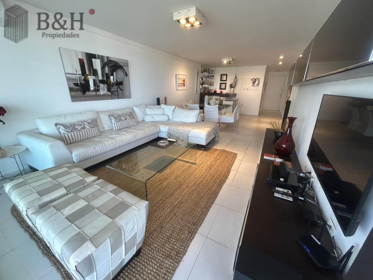 apartamento en venta tres dormitorios brava