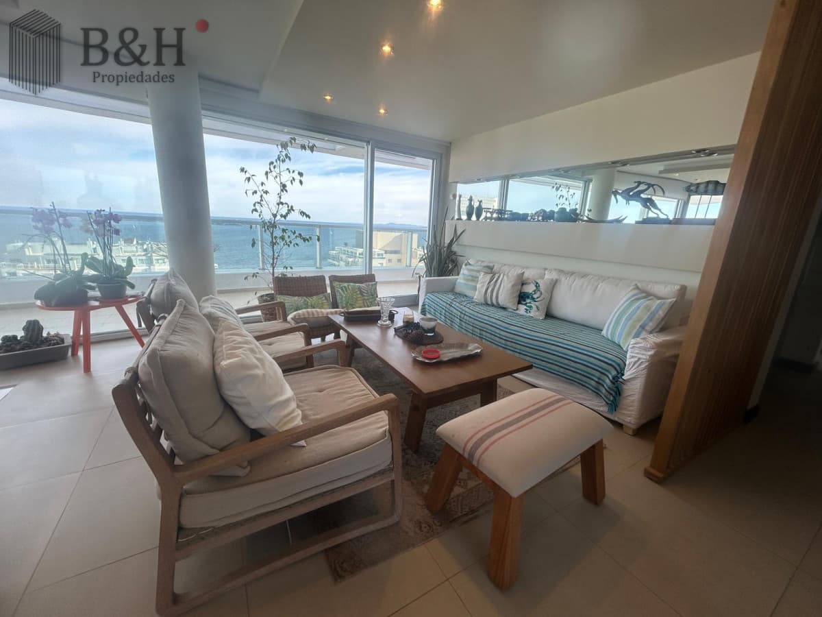 venta de pent-house dos dormitorios mansa