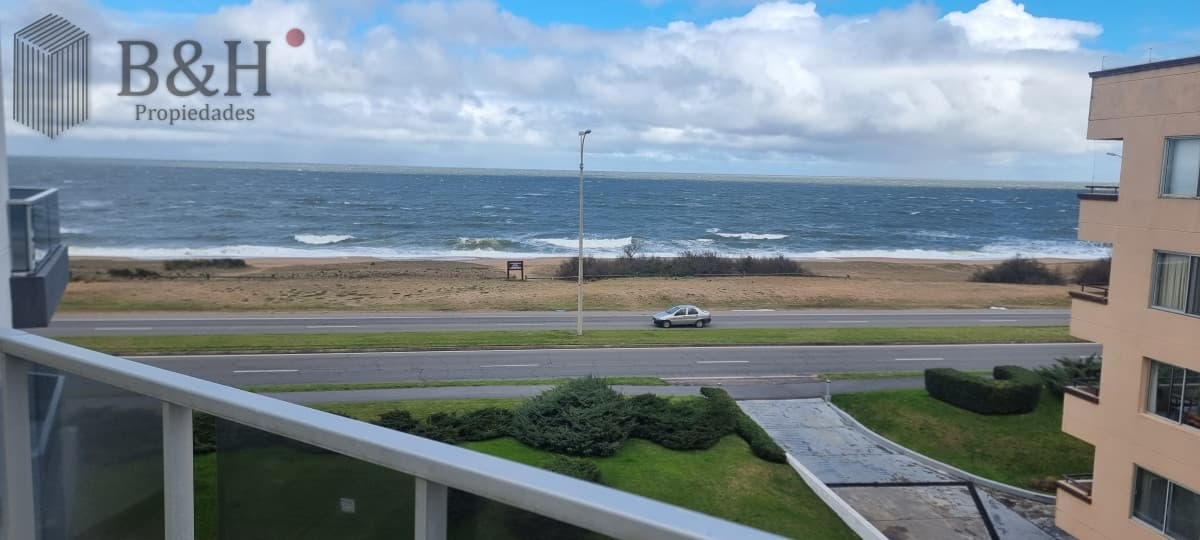 Penthouse de 3 dormitorios con parrillero