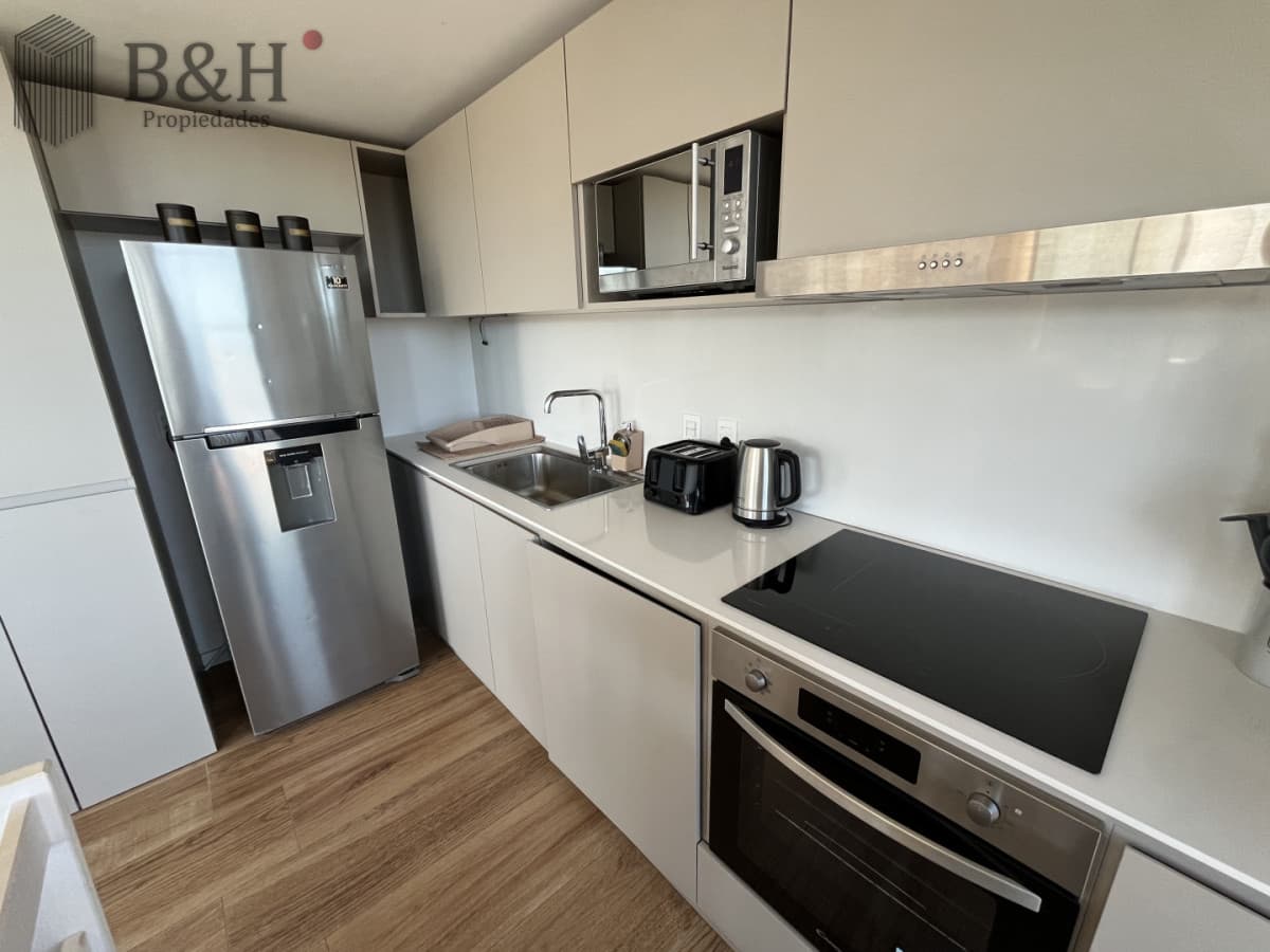 Apartamento de 2 dormitorios con vista al Mar en alquiler