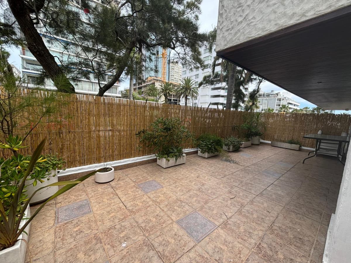 Apartamento de 2 dormitorios