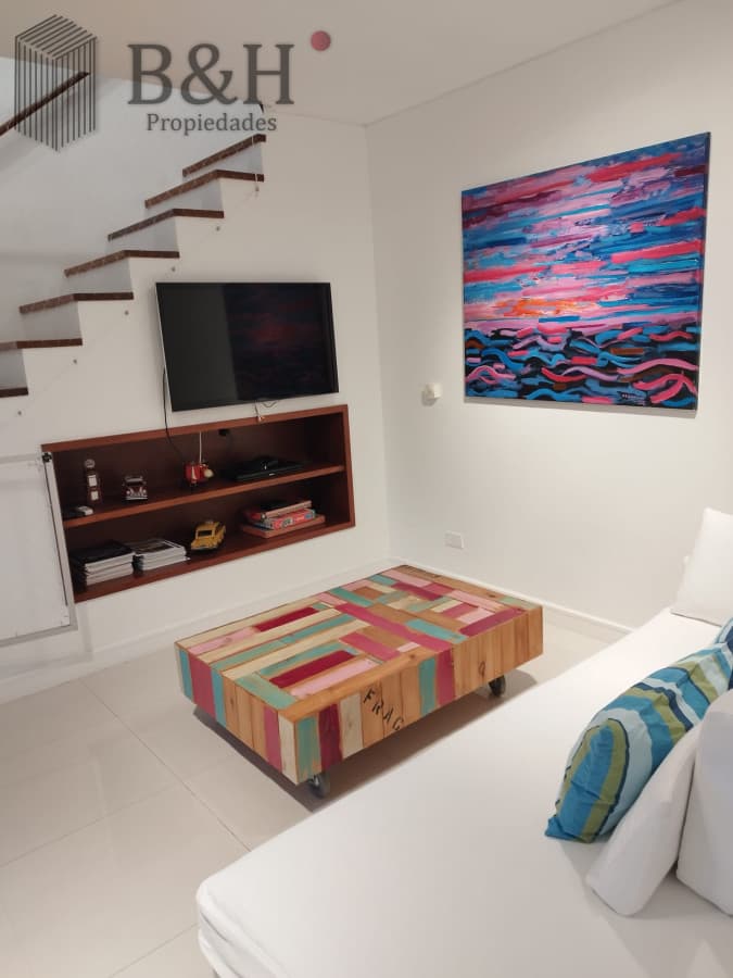APARTAMENTO EN VILLA BRAVA. 3 DORMITORIOS