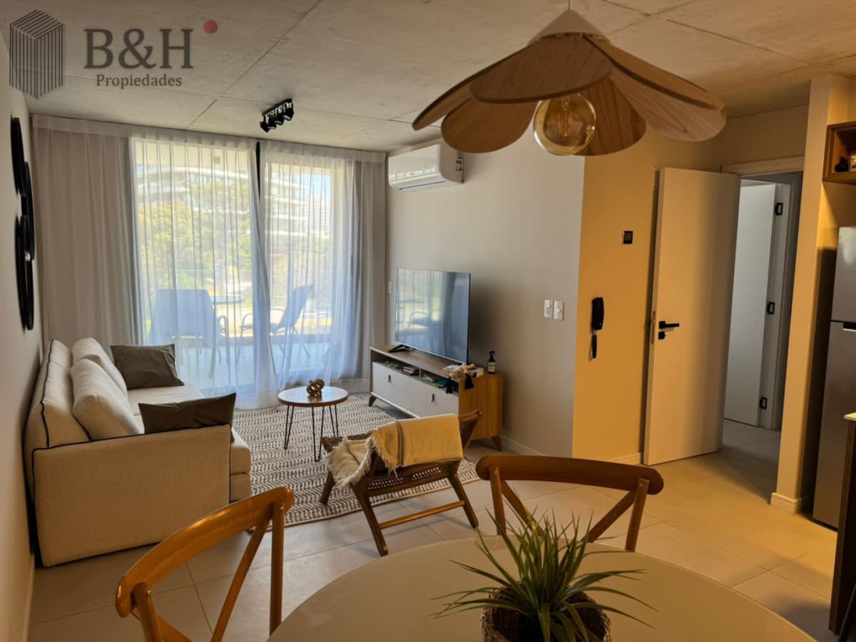 Espectacular apartamento en torre con todos los servicios