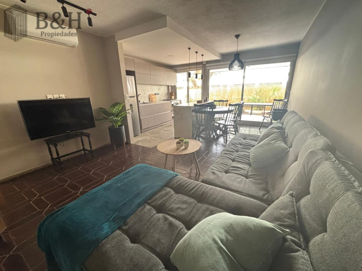 Apartamento de 2 dormitorios
