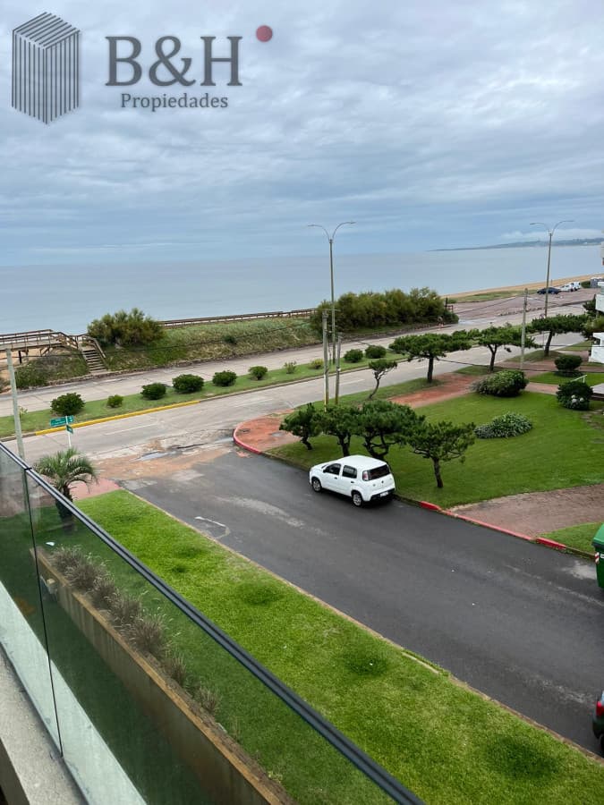 MONOAMBIENTE EN ALQUILER ANUAL PRIMERA LINEA DE LA MANSA