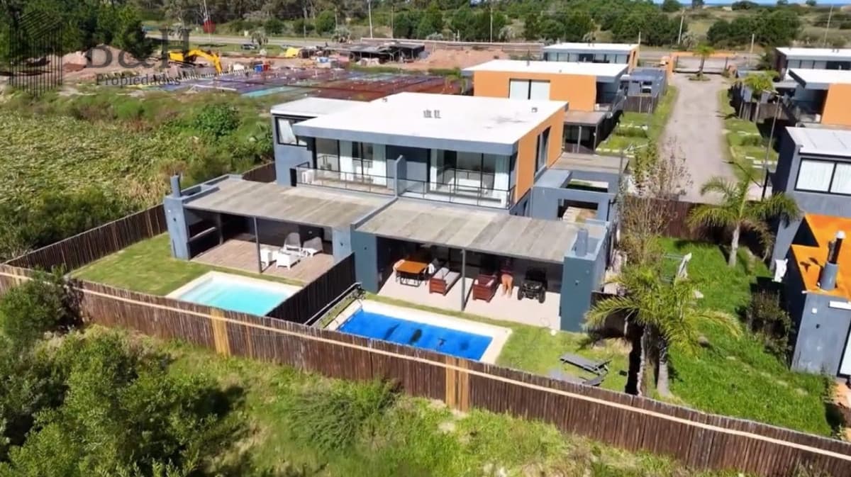 Hermosa casa en venta barrio privado en las grutas 3 dormitorios