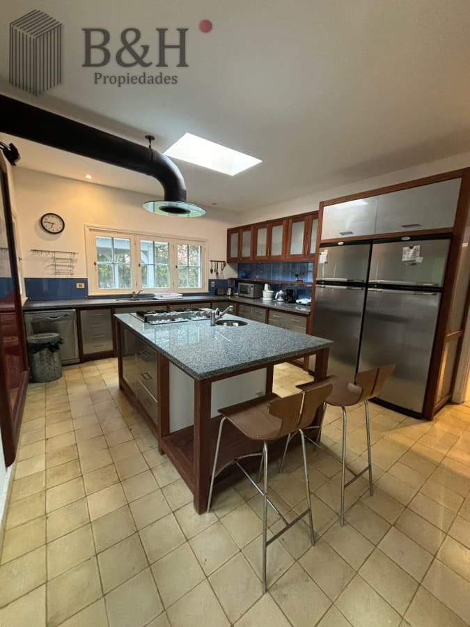 Casa en BARRIO PRIVADO!! ALQUILER ANUAL Y VENTA