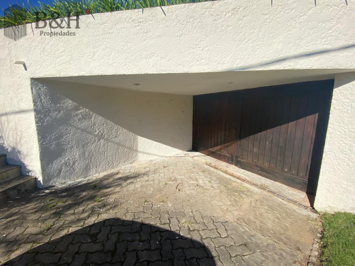 Casa de 3 dormitorios en Alquiler Anual