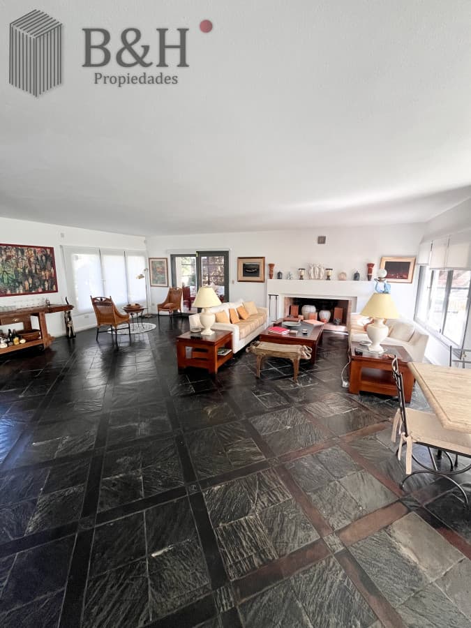 Casa de 5 dormitorios en venta, Punta del Este