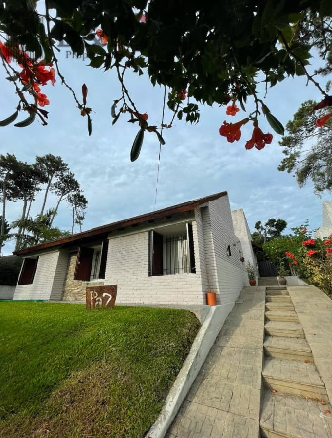 Casa de 4 dormitorios en San Rafael