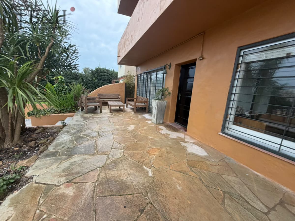 OPORTUNIDAD!!! CASA A LA VENTA EN LA MANSA A 100 MTS DEL MAR