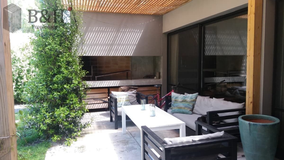Excelente casa de 3 dormitorios - Punta del Este