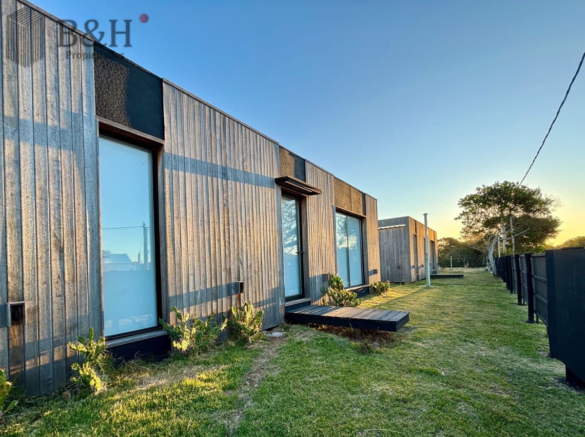 Casa de 3 dormitorios - La Juanita - José Ignacio