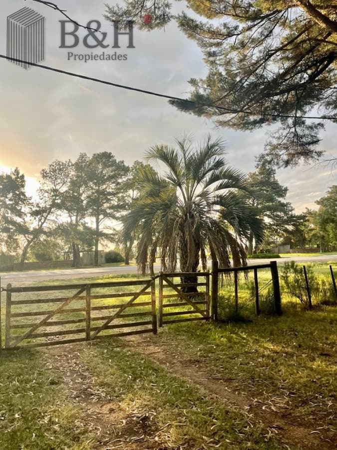Chacra de 13 hectáreas a la venta en Manantiales