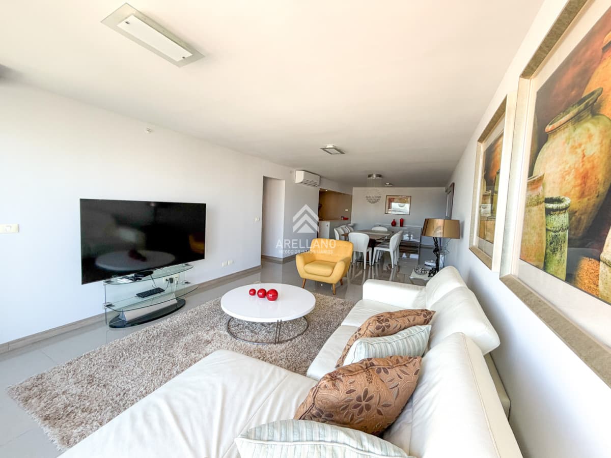 Apartamento ID.6394 - Venta Apartamento 3 dormitorios Punta del Este