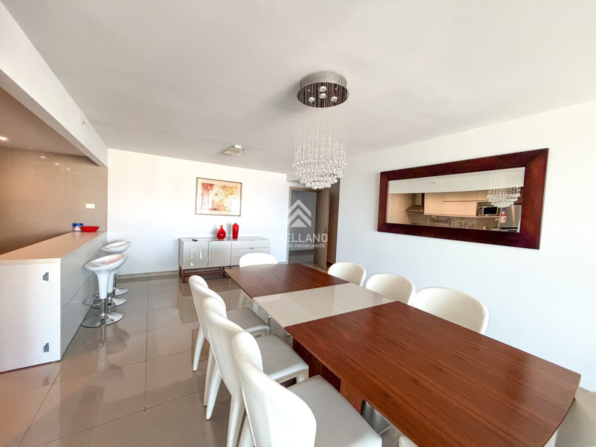Apartamento ID.6394 - Venta Apartamento 3 dormitorios Punta del Este