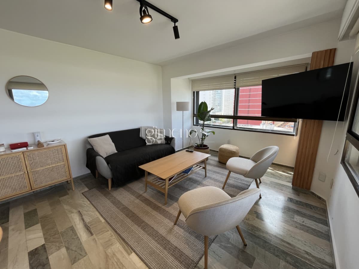 Alquiler Apartamento 2 Dormitorios La Pastora Punta del Este Vista al Mar
