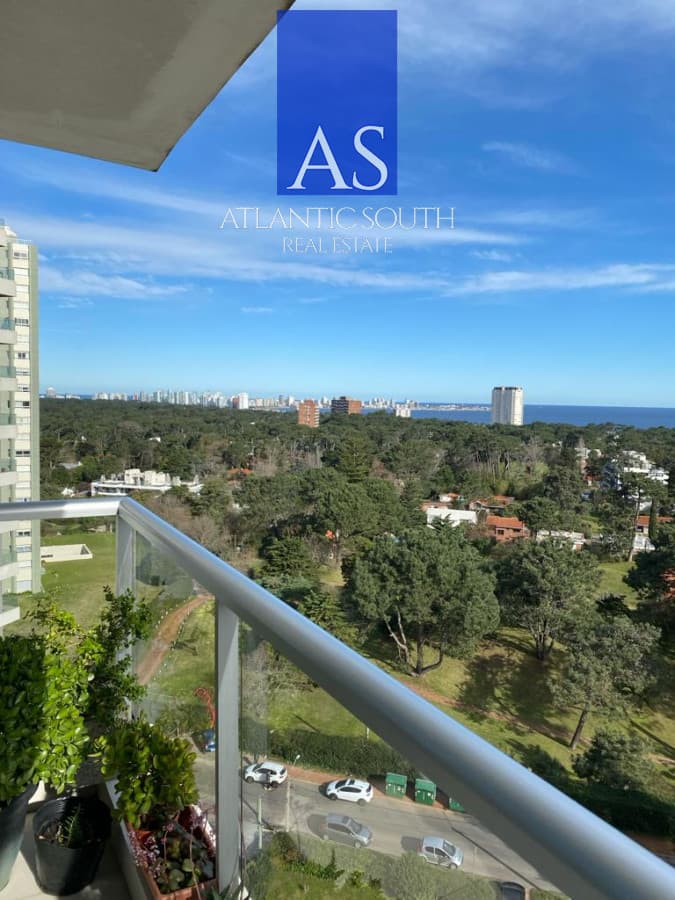 Apartamento moderno 3 dormitorios con vista al mar Punta del Este