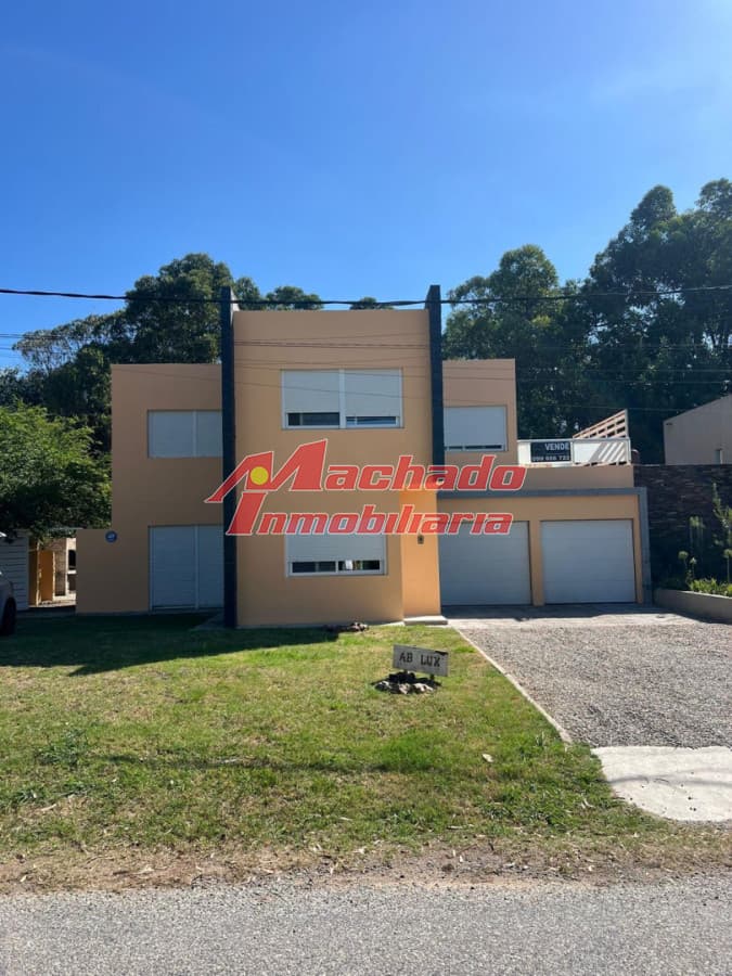 venta casa pinares 4 dormitorios en 2 plantas